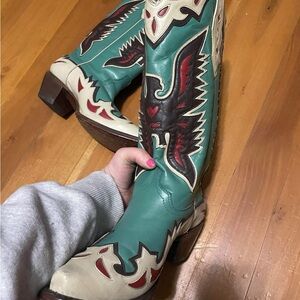 Western Corral Heeled Boots - Teal and Cream